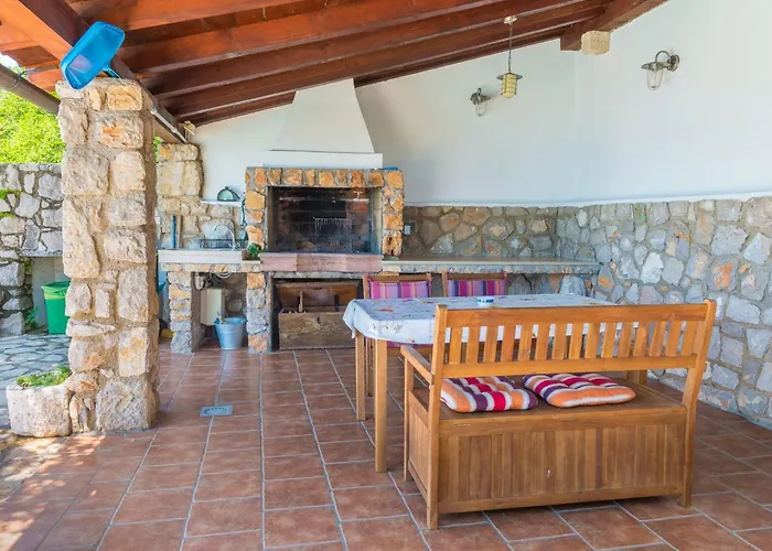 Holiday home Ferienvilla Ivanka In By Interhome *
